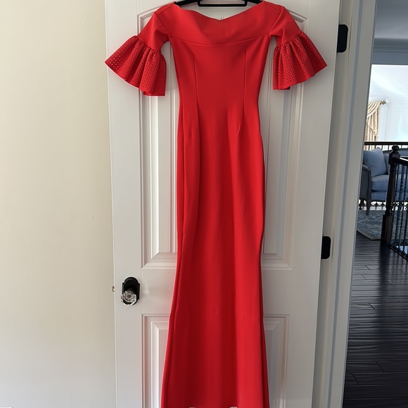 Coral colored scuba fabric chaira boni gown - Picture 5 of 7